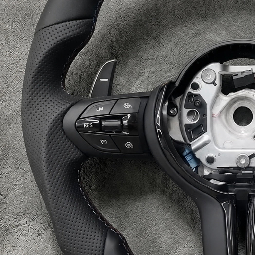 BMW M Performance ergonomisches Multifunktionslenkrad aus Leder (1er-4er) Reihe