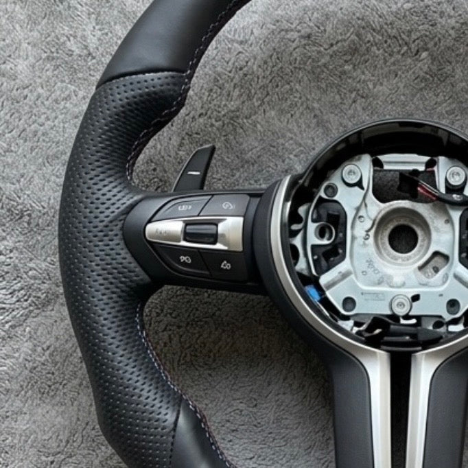 BMW M Performance ergonomisches Multifunktionslenkrad aus Leder (1er-4er) Reihe