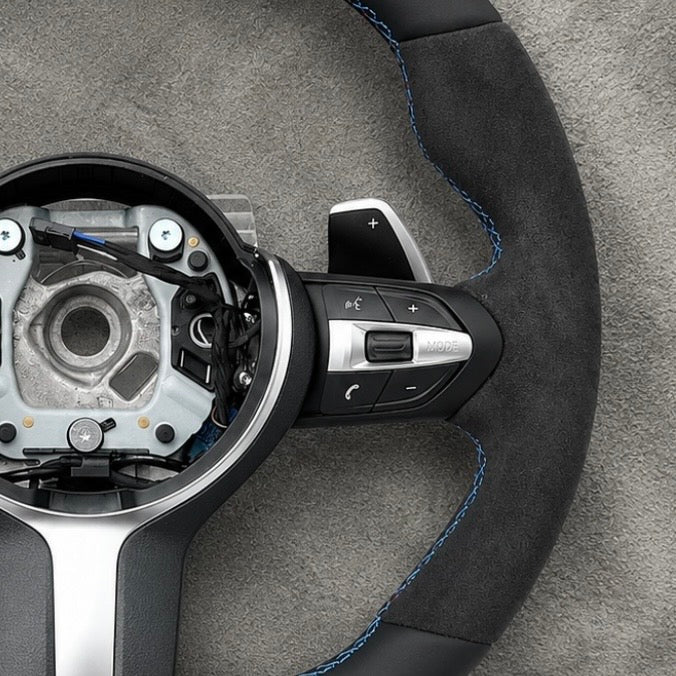 BMW M Performance Multifunktionslenkrad aus Leder und Alcantara (E) Reihe